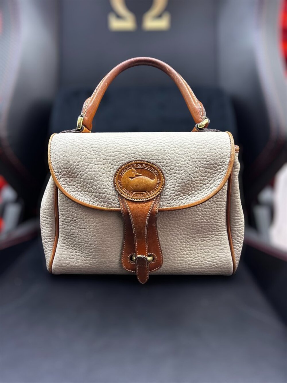 Vintage Dooney & Bourke Essex Satchel Bag  Beige Tan Leather Top Handle Classic